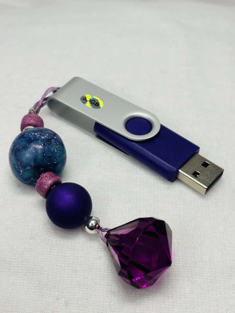 Bijou Clé usb - Diamant violet – Image 2