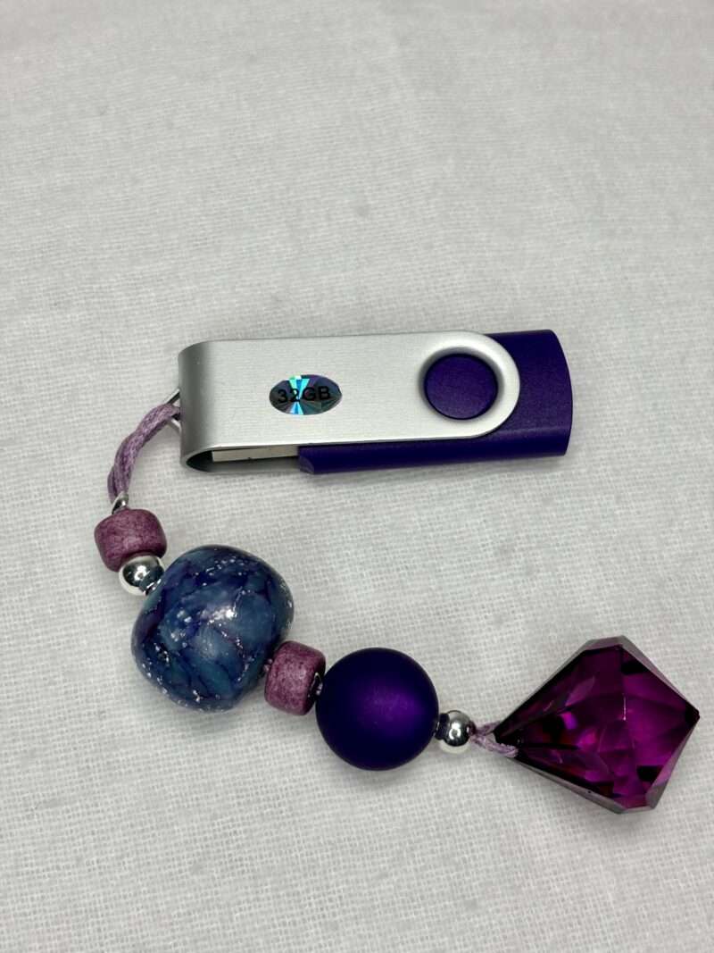 Bijou Clé usb - Diamant violet – Image 4