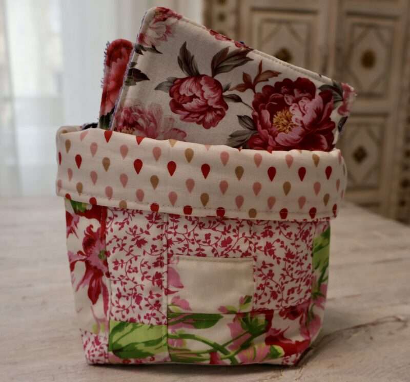 Panière + Lingettes - Fleurs Roses – Image 2