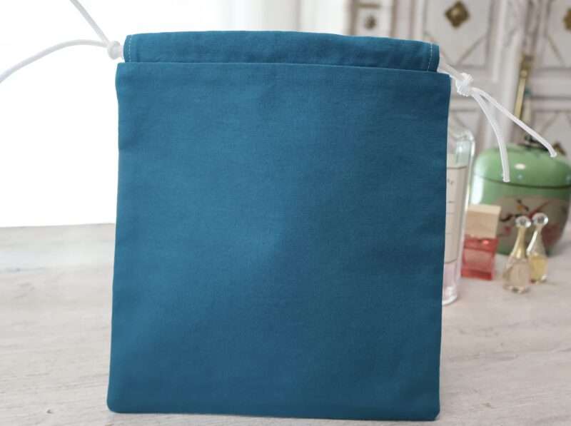 Pochon imperméable Beauté - Bouledogue Rose – Image 4