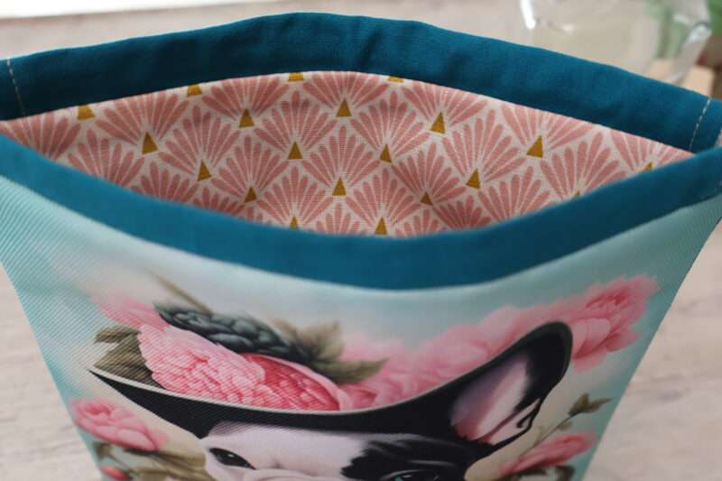 Pochon imperméable Beauté - Bouledogue Rose – Image 5