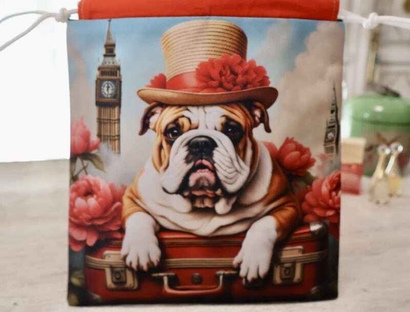 Pochon imperméable Beauté - Bouledogue Canotier