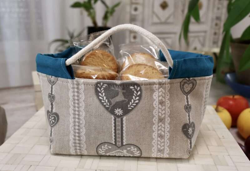 Panier de Table - Coeurs de Noël