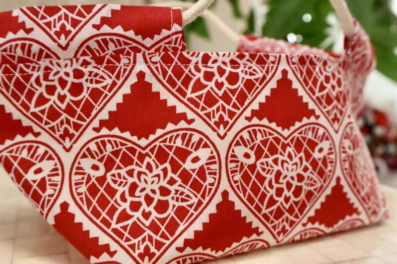 Panier de Table - Coeurs Rouges – Image 2