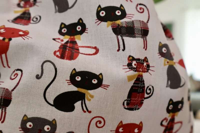 Grand Pochon Piscine - Cat in Black – Image 2
